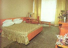 Hotel Capitol Брашов Экстерьер фото